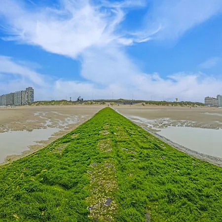 Апартаменты Sunny Retreat In Middelkerke, Cleaning Included