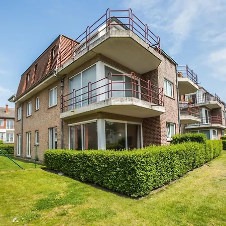 Sunny Retreat In Middelkerke, Cleaning Included Миделкерк